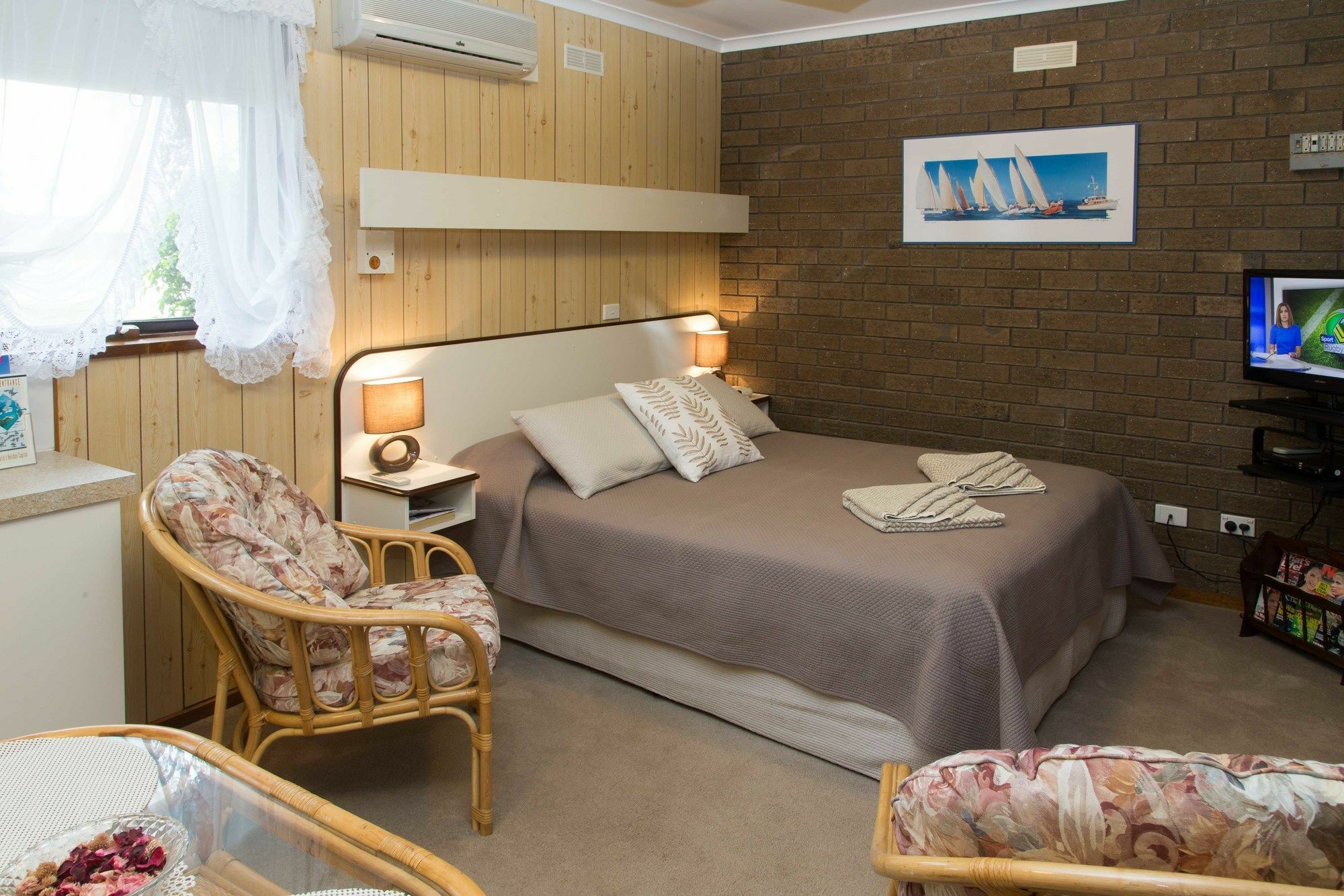 Sandpiper Holiday Apartments Лейкс-Энтранс Экстерьер фото