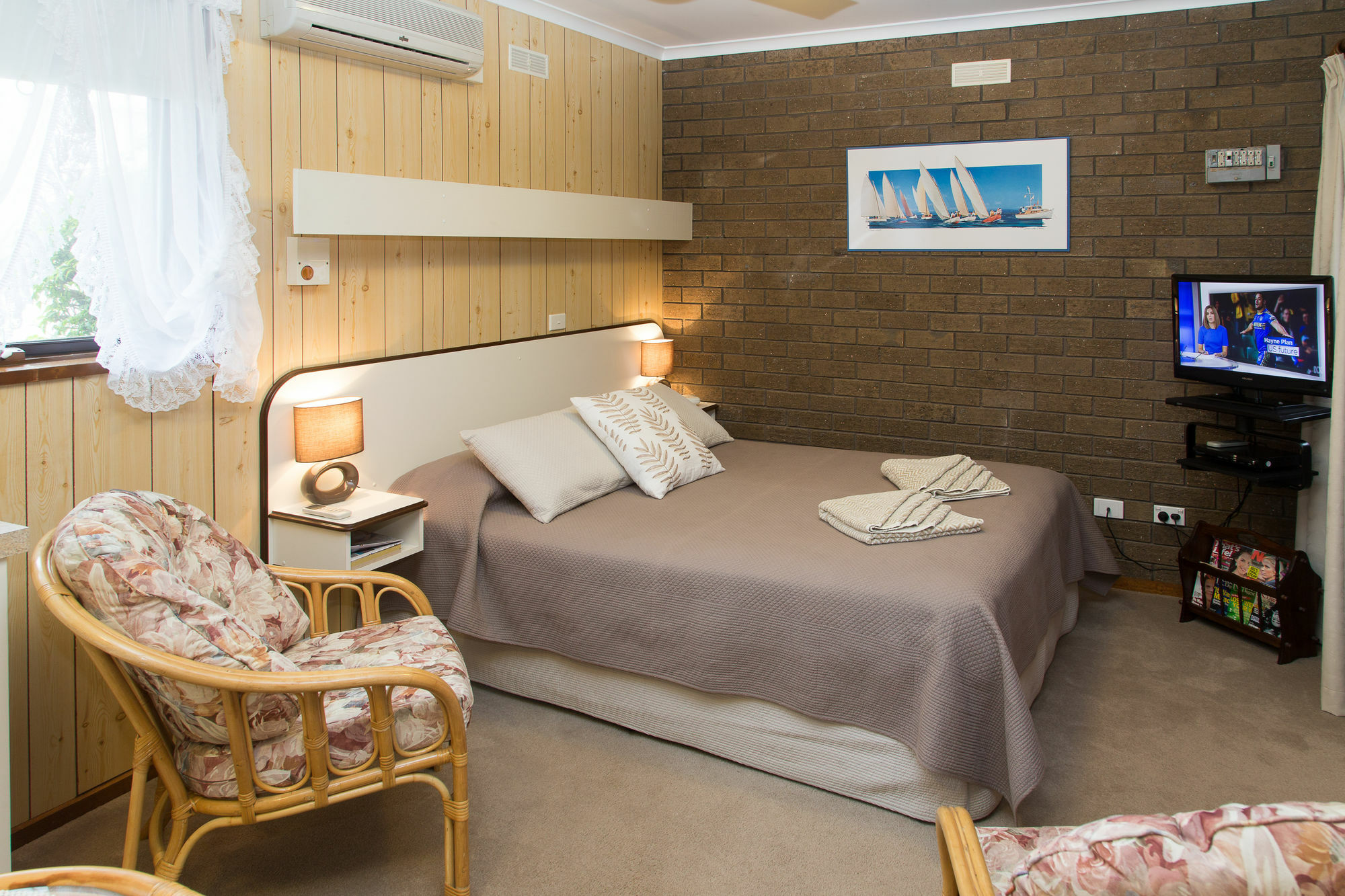 Sandpiper Holiday Apartments Лейкс-Энтранс Экстерьер фото